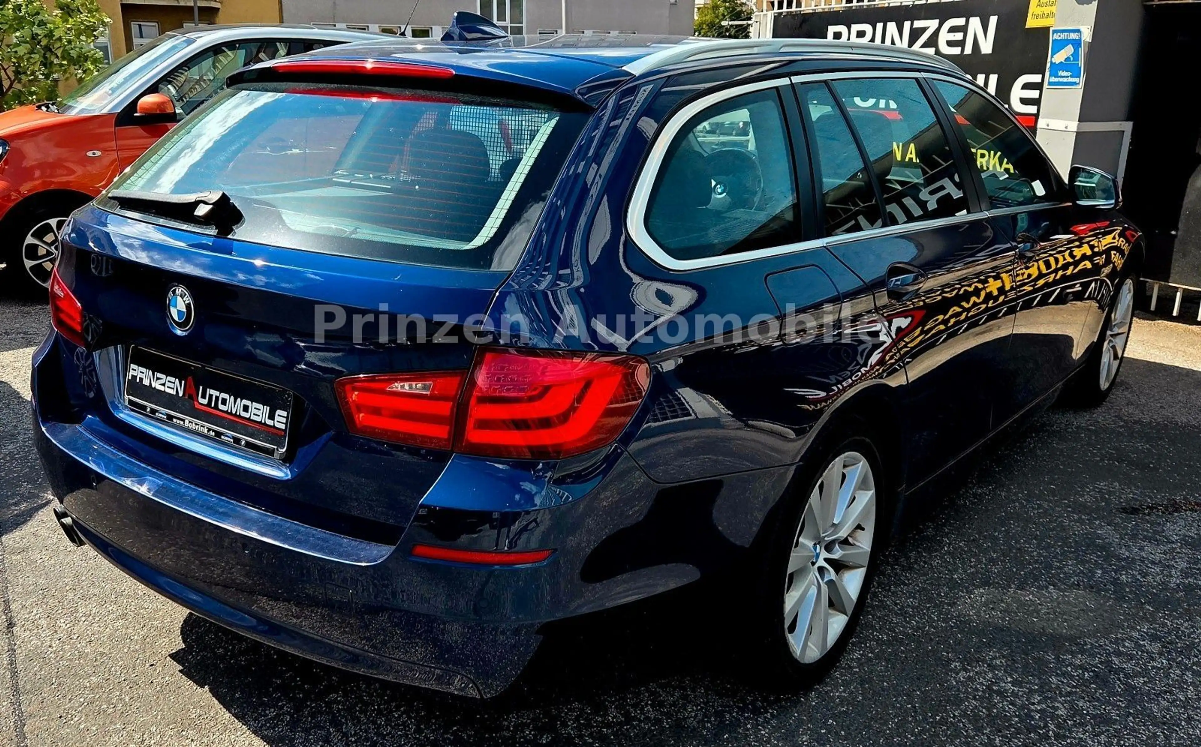 BMW 520 d T *Pano*Leder*E-Heck*Xenon*Navi*18 Zoll — photo 3