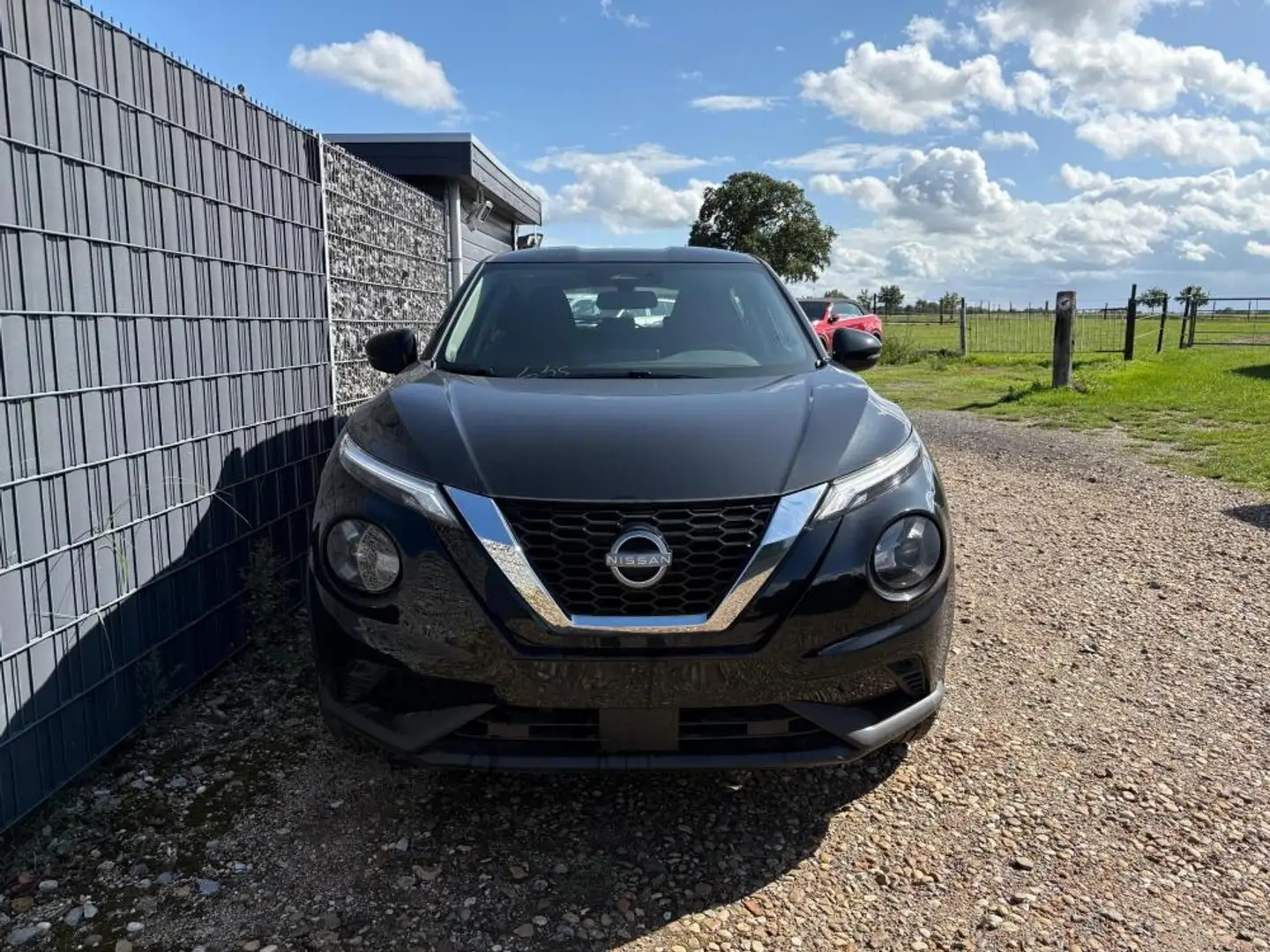 Nissan Juke 1.0 Acenta CarPlay LED Klimaaut S.Hzg R.Kam 84 ... - 1