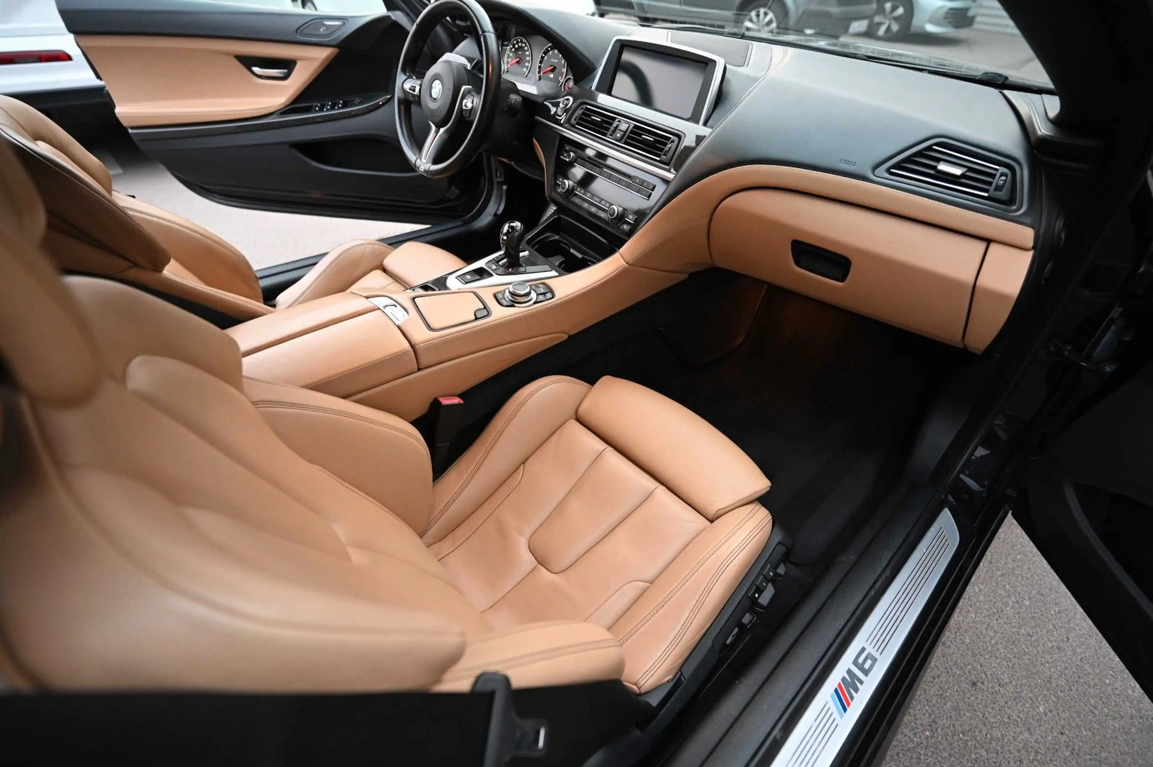 BMW M6 Baureihe M6 Cabrio -D- Fahrzeug gepflegt — photo 13
