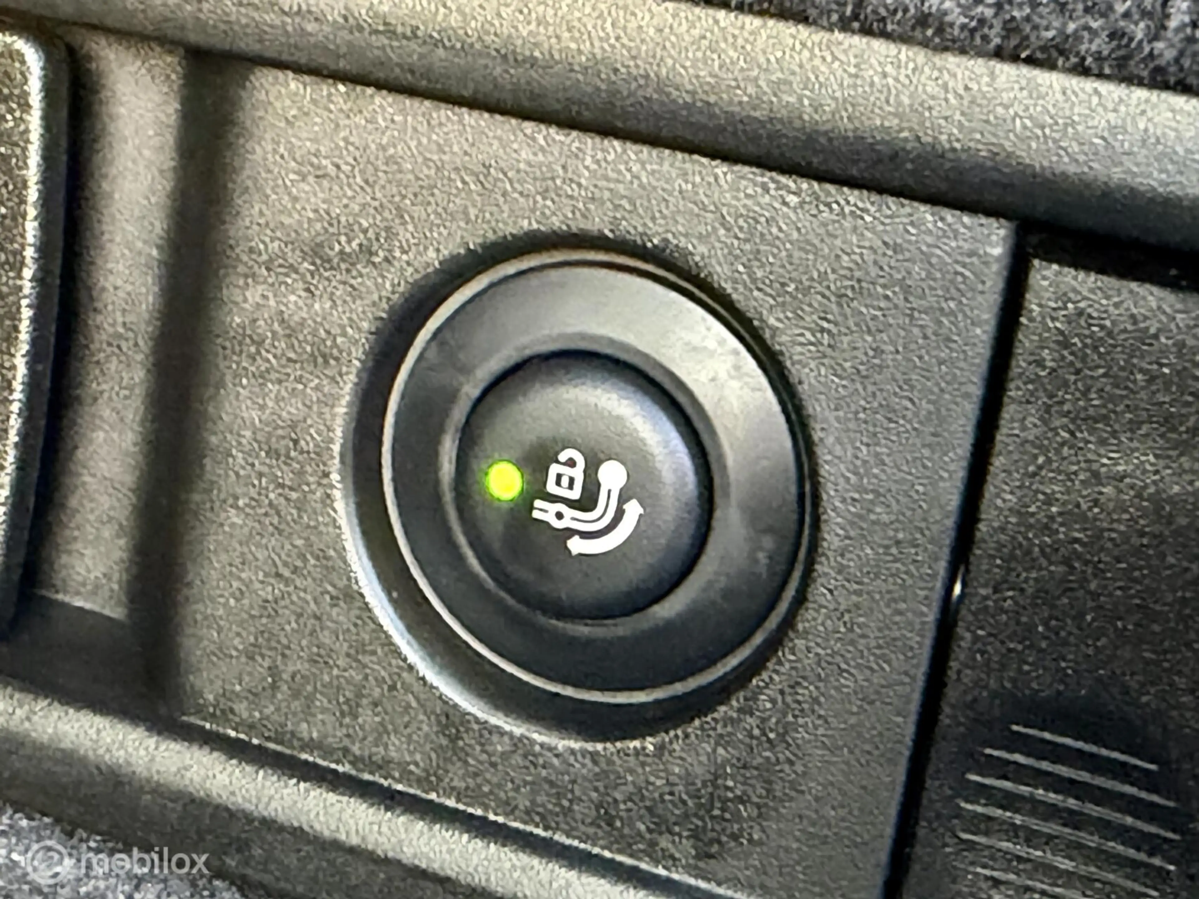BMW X5 xDrive45e High Executive I Pano I Luchtvering I Tr — photo 11