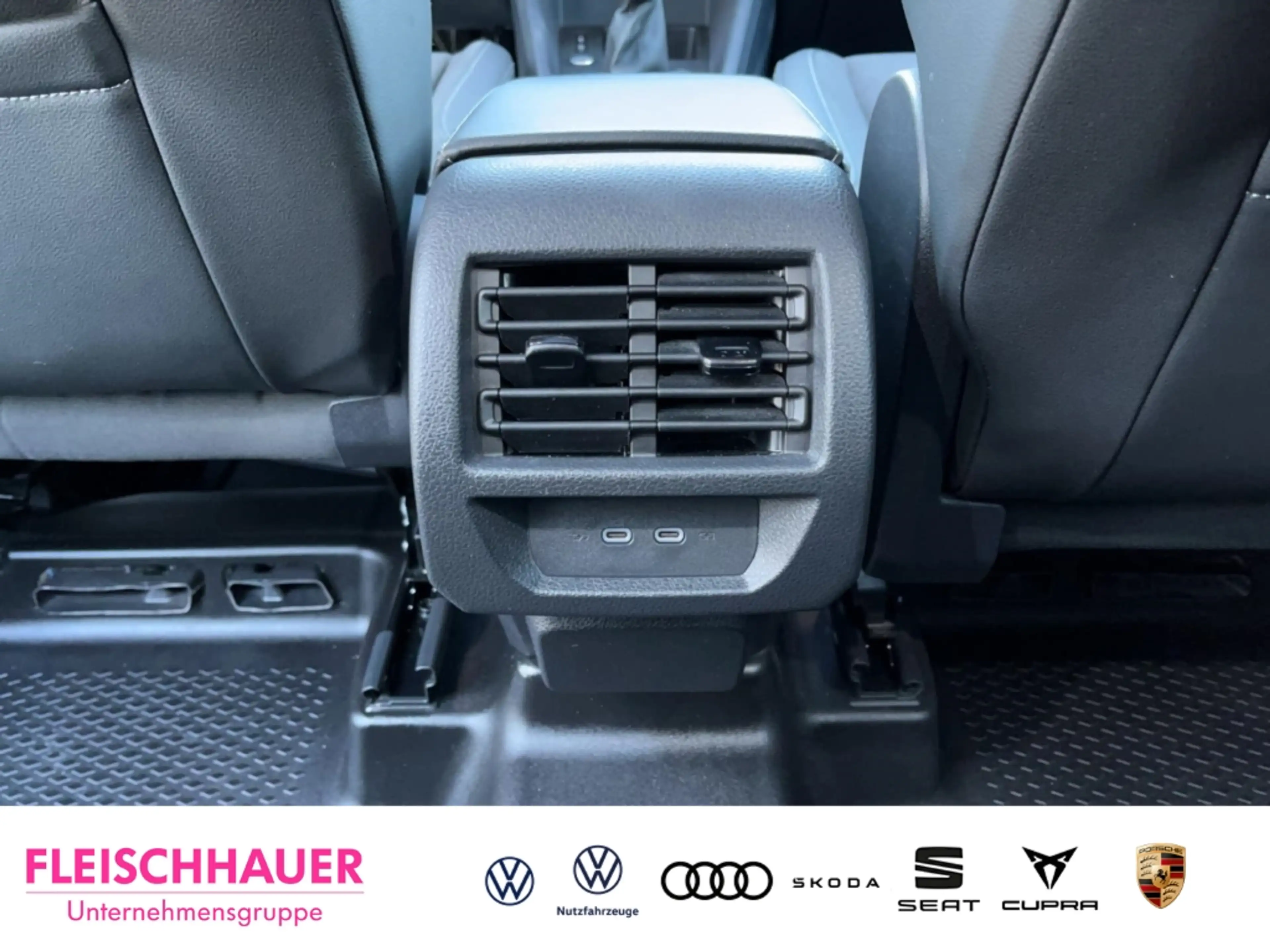 Volkswagen Caddy Style 1.5 PANO+LED+KAMERA+SHZ+KLIMAAUT — photo 15
