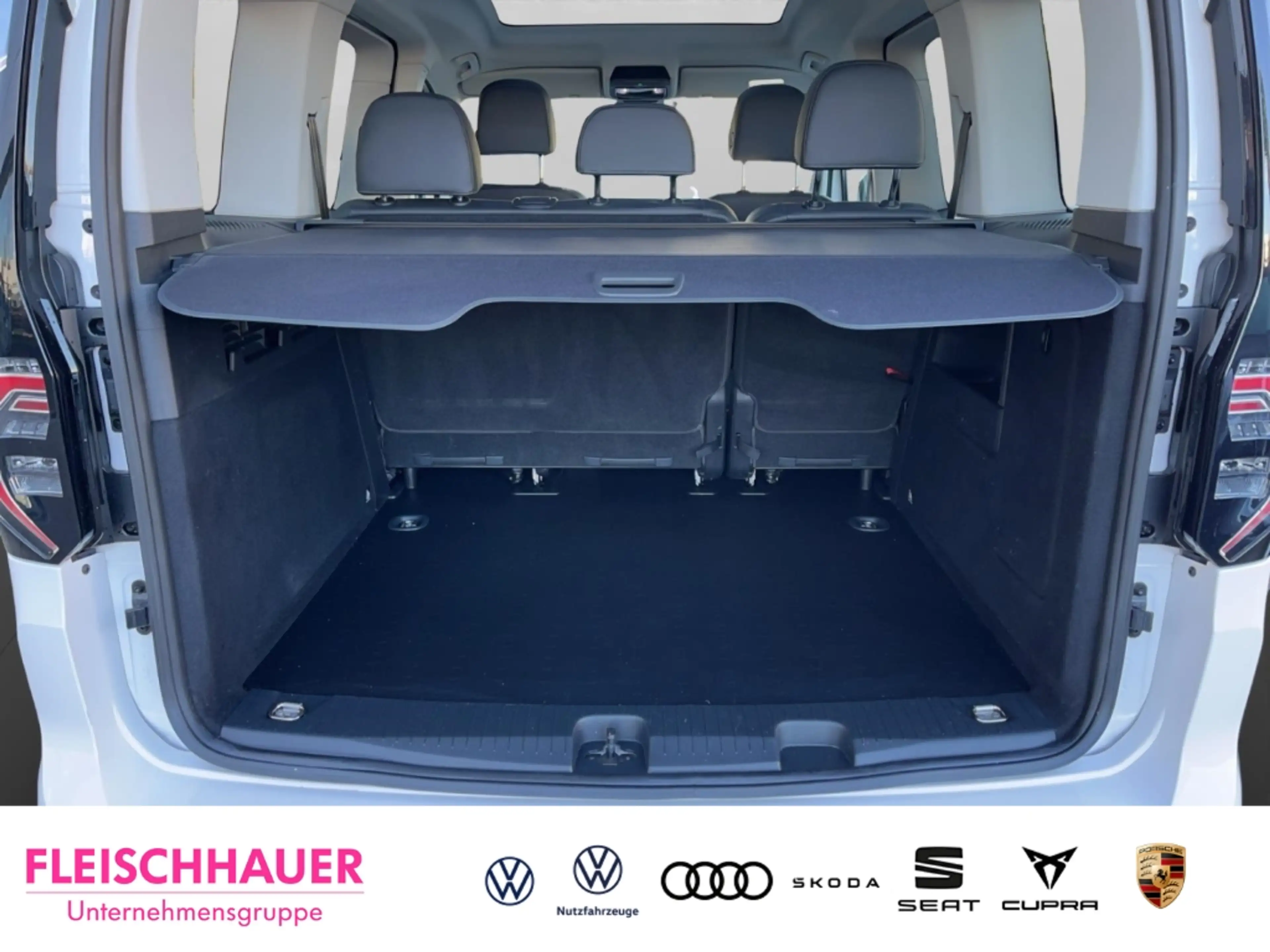 Volkswagen Caddy Style 1.5 PANO+LED+KAMERA+SHZ+KLIMAAUT — photo 7