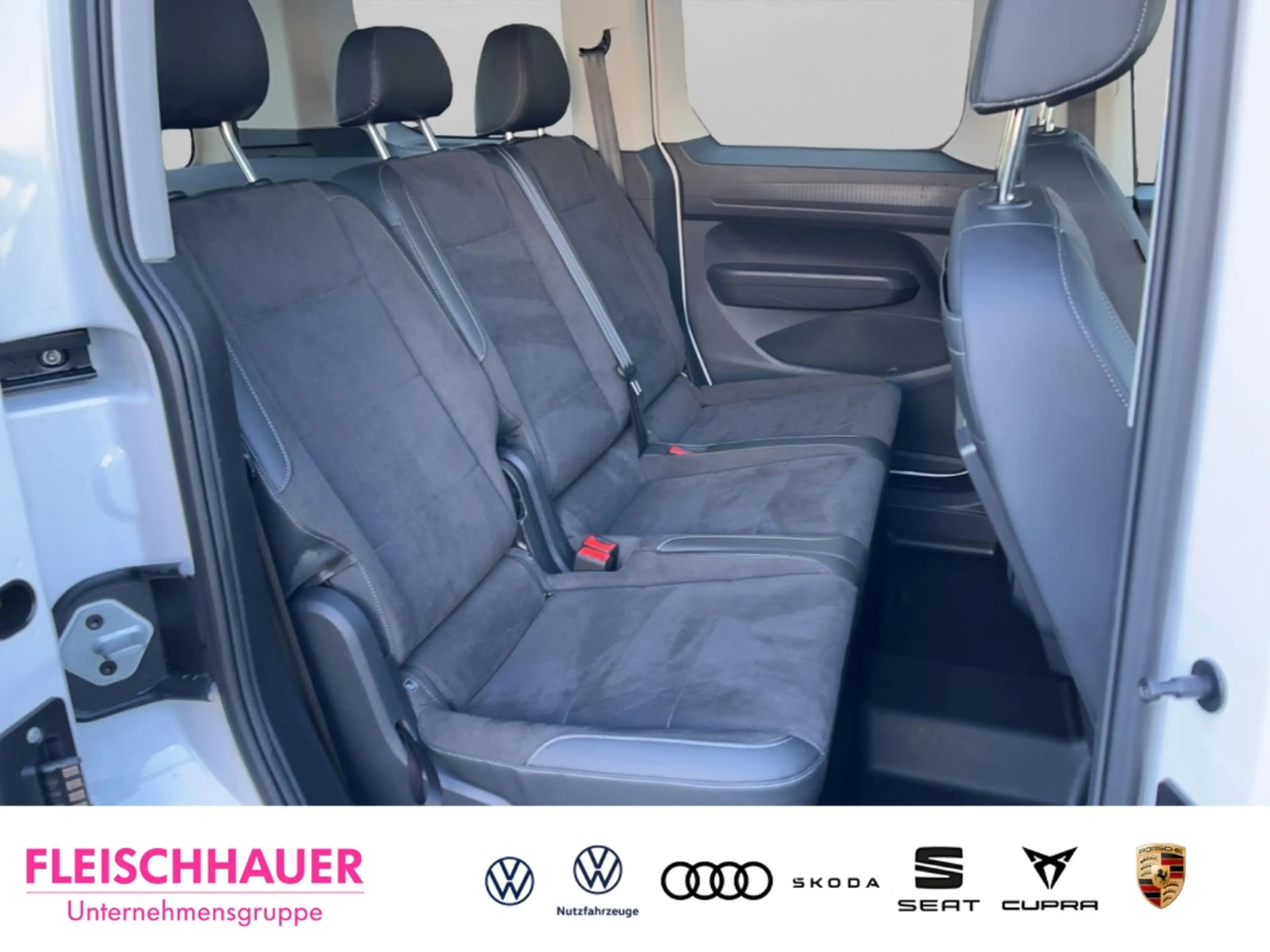 Volkswagen Caddy Style 1.5 PANO+LED+KAMERA+SHZ+KLIMAAUT — photo 11