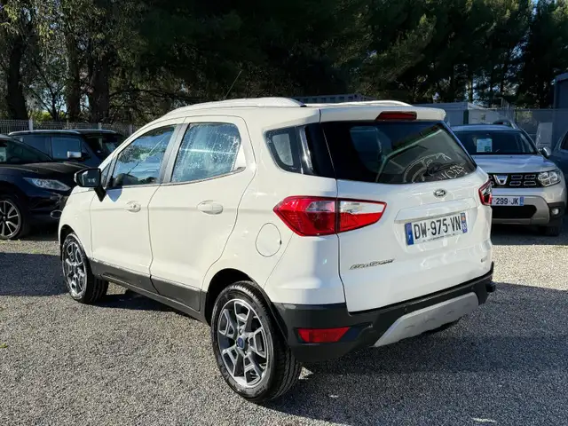 Ford Ecosport view 2