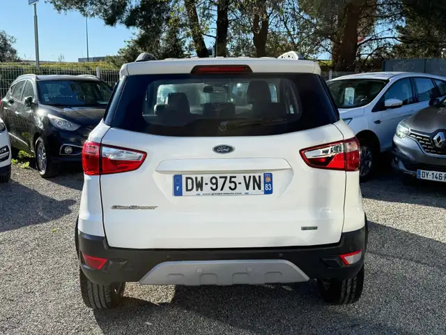 Ford Ecosport view 13