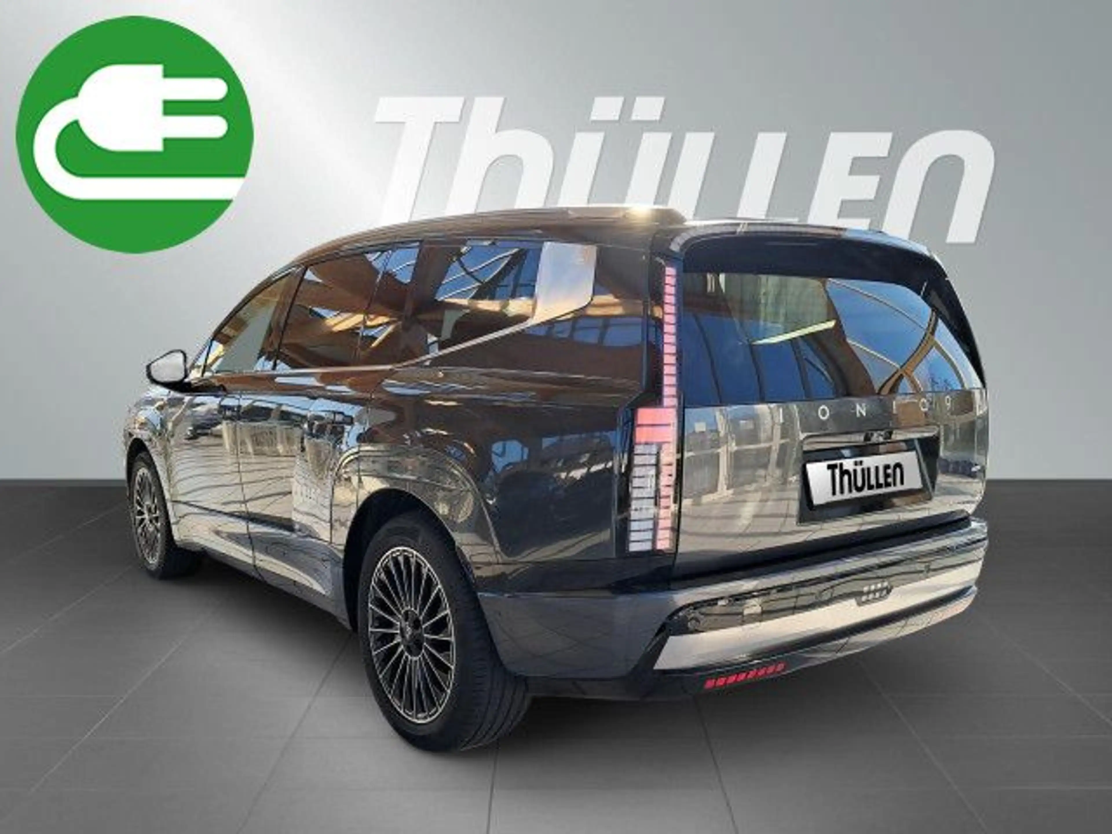 Hyundai IONIQ 9 UNIQ Panoramadach 4WD 110 kWh Batterie LED — photo 3