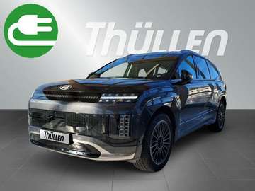 9 UNIQ Panoramadach 4WD 110 kWh Batterie LED