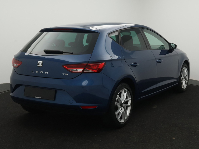 SEAT Leon Leon TSI 110PK *LEDER*ALCANTARA*CRUISE*NAVI*PDC*DAB RADIO*BLTH*...* — photo 2
