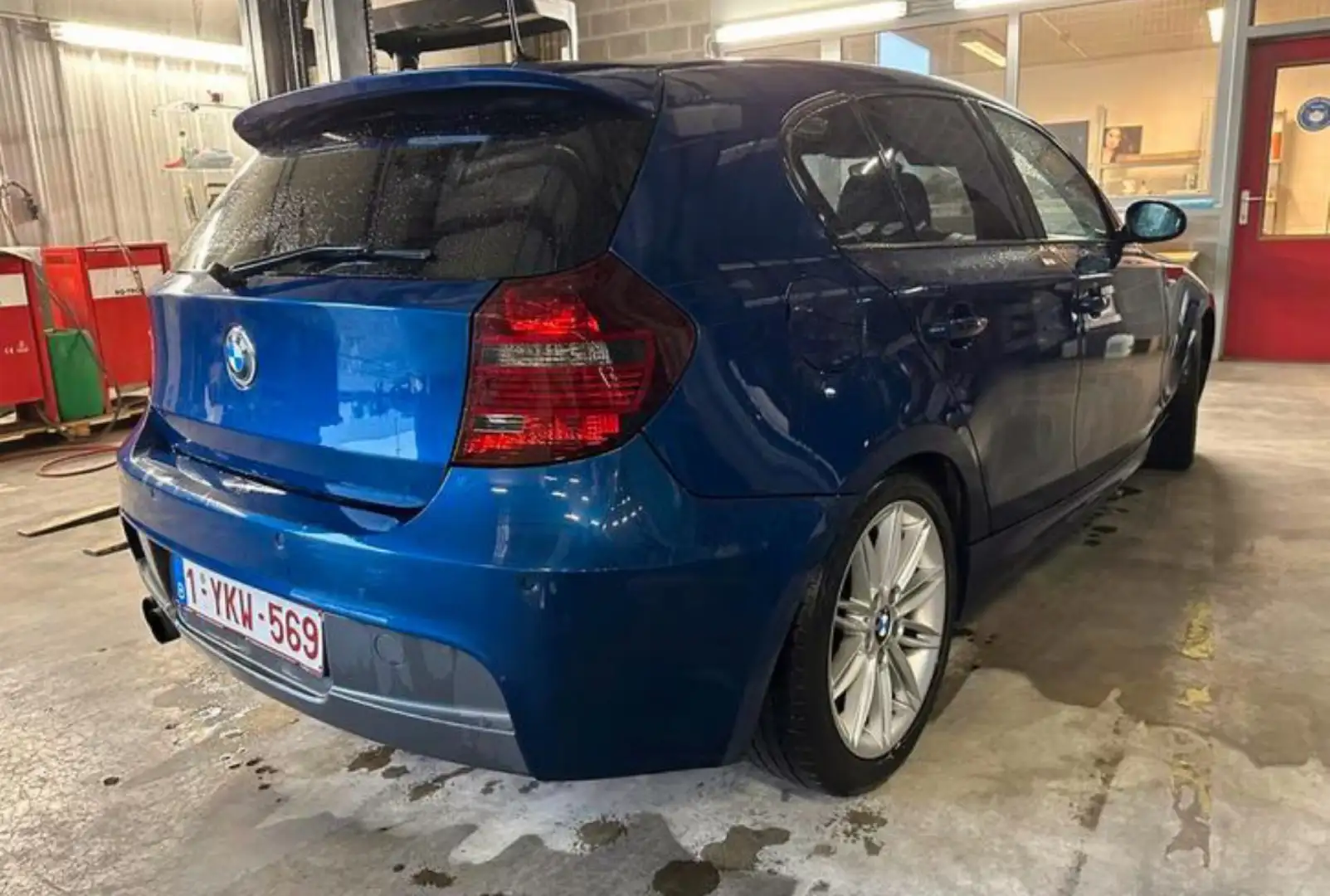 BMW 118 BMW 118i PACK M FULL OPTION Синій - 2