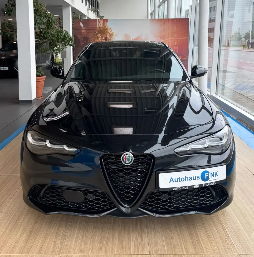 Alfa Romeo Giulia Veloce Q4 Panorama Top Ausstattung! Schwarz - 2