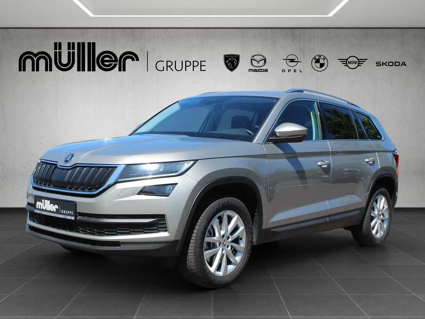Skoda Kodiaq 2.0 TSI 4x4 DSG Style Beige - 1