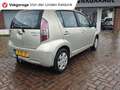 Daihatsu Sirion 2 1.0-12V Premium Tik in de motor Vebruikt olie,Ko Beige - thumbnail 2