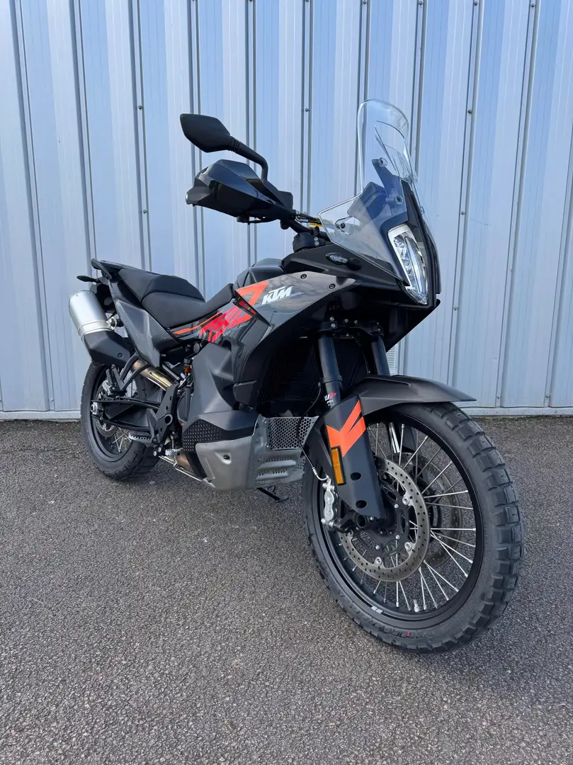 KTM 790 Adventure - 1
