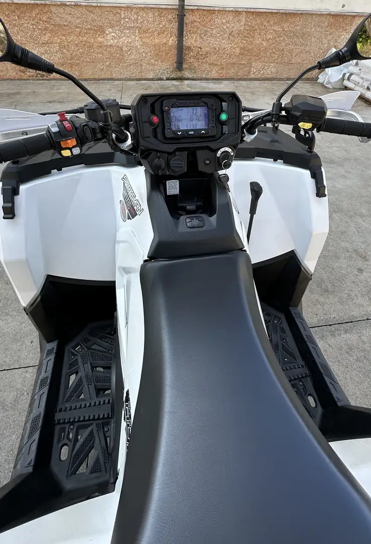 Polaris Sportsman 570 - 1