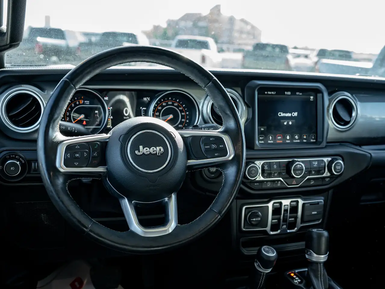 Jeep Wrangler снимка Jeep Wrangler