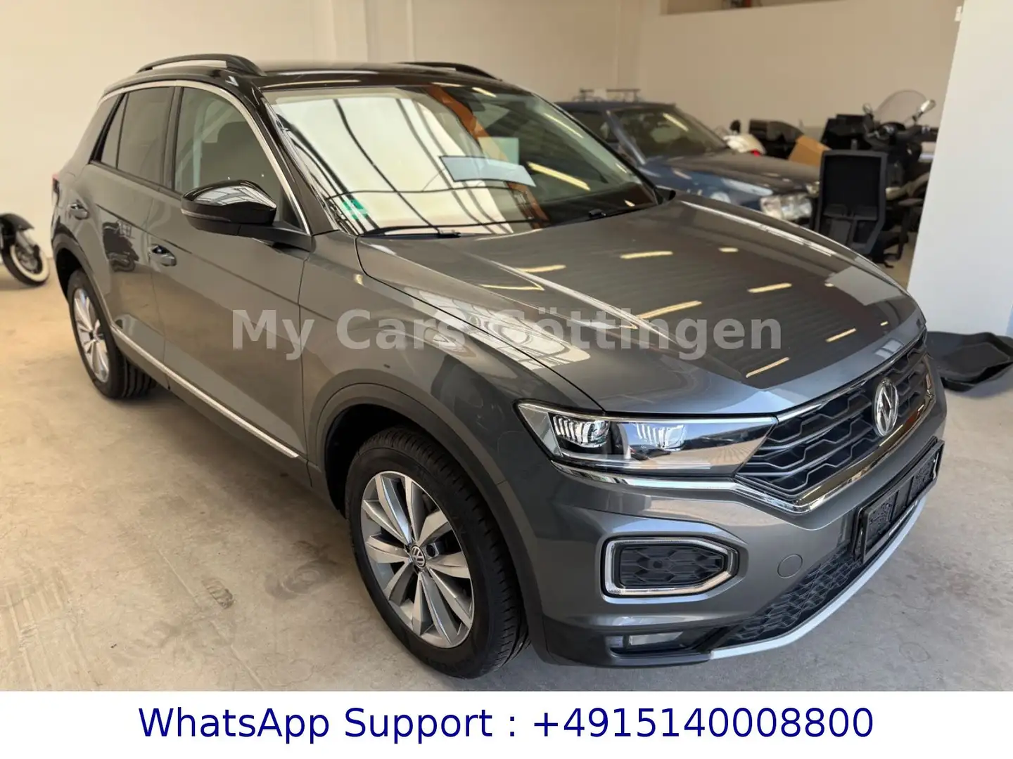 Volkswagen T-Roc Style LED AHK ACC R-KAMERA Grau - 2