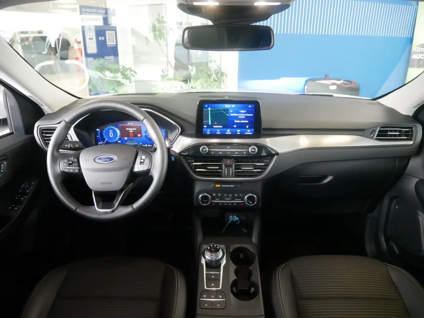 Ford Kuga Titanium X Plug-In Hybrid Weiß - 2