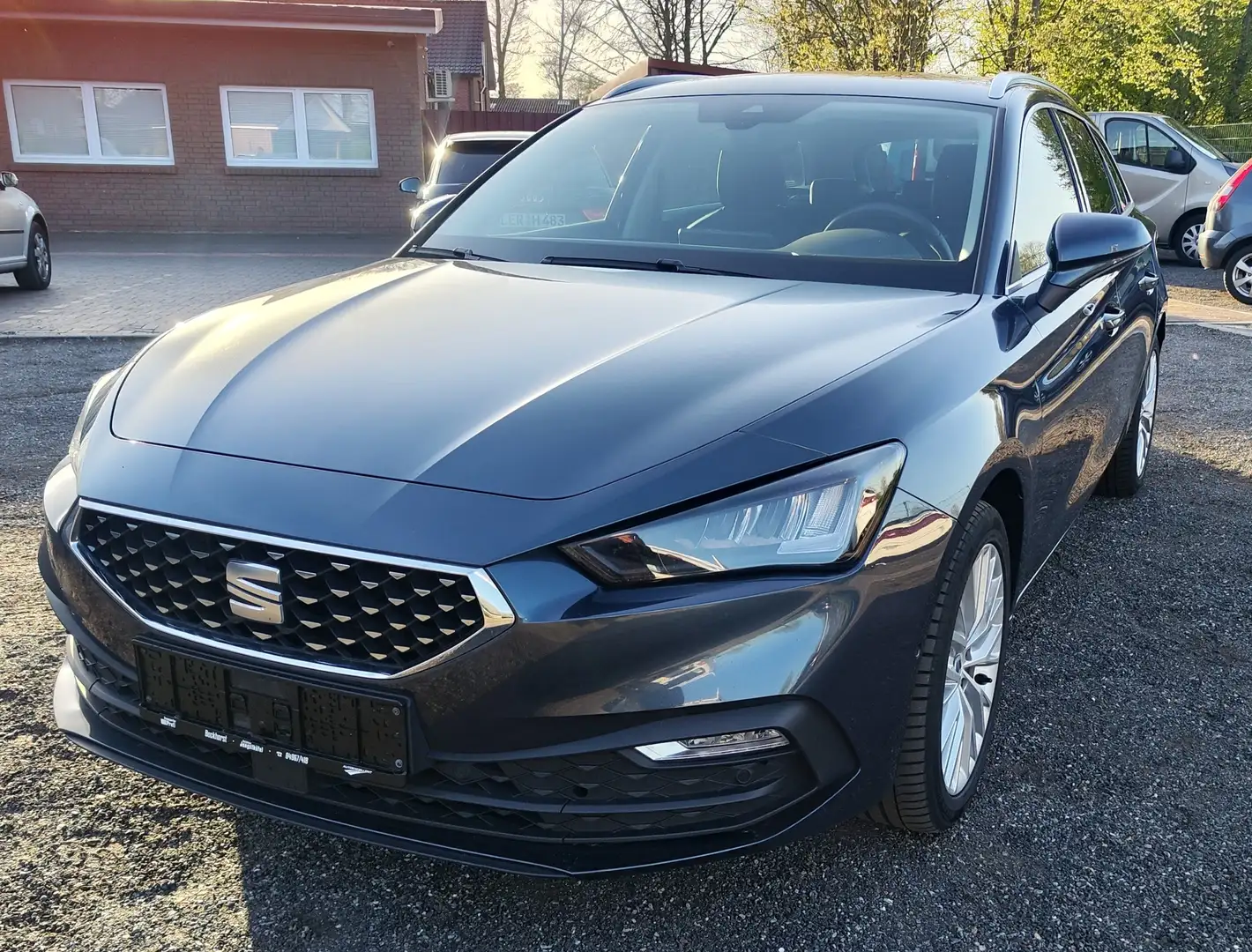 SEAT Leon Xcellence Grau - 1