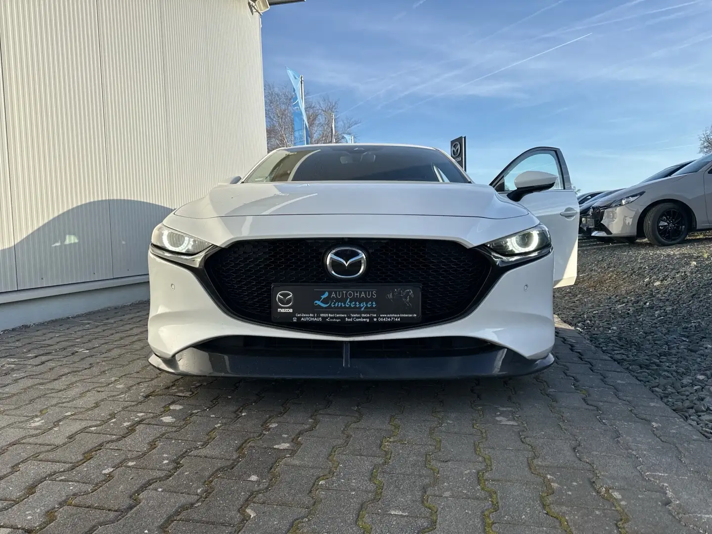 Mazda 3 S SKYACTIV-X 2.0 M Hybrid 6AG AL-SELECTION DES-P A Weiß - 1