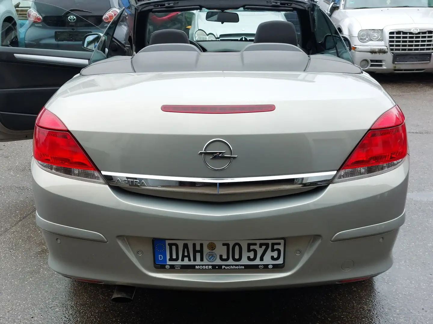 Opel Astra Astra Twin Top 1.8 Automatik Edition 111 Jahre Silber - 2