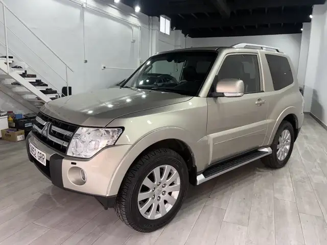 Mitsubishi Montero 3.2DI-D Kaiteki Aut.