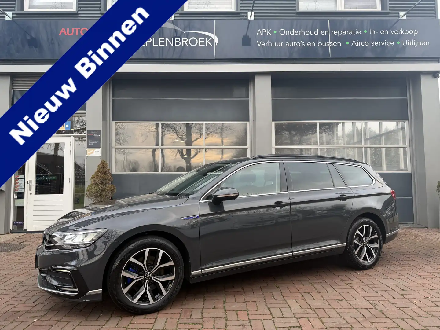 Volkswagen Passat Variant 1.4 TSI PHEV GTE Business Navigatie Apple Carplay/ Zwart - 1