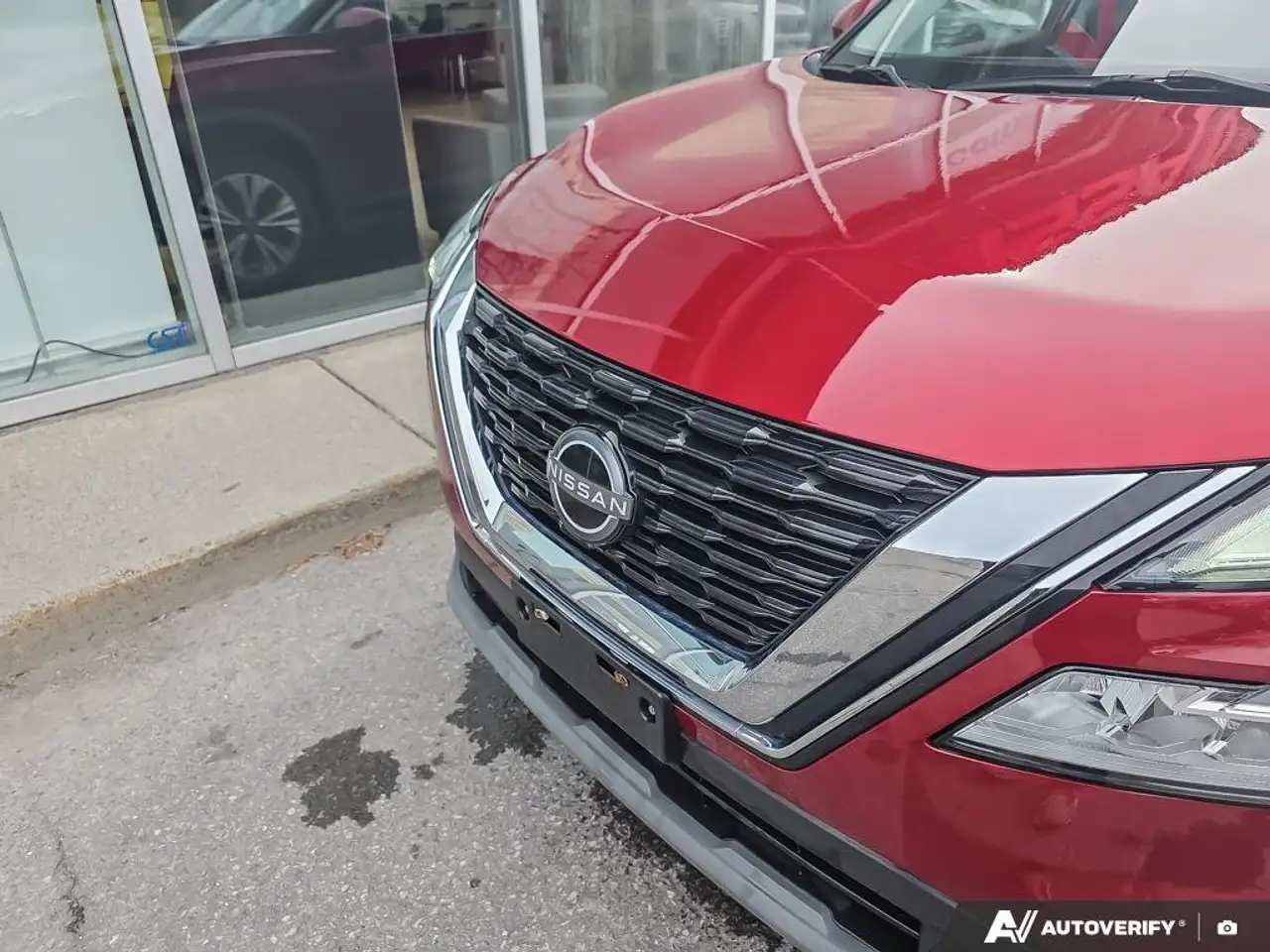 Nissan Rogue снимка Nissan Rogue