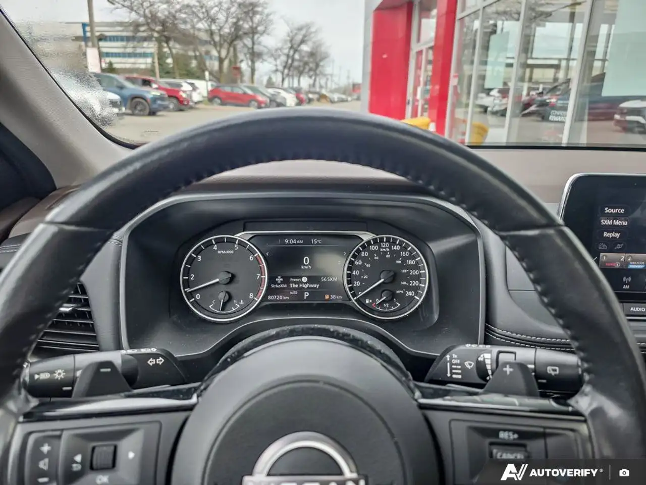 Nissan Rogue снимка Nissan Rogue