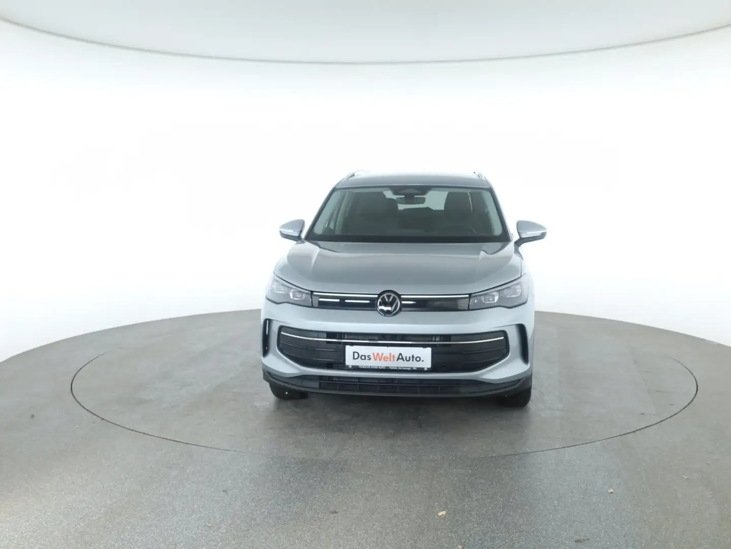 Volkswagen Tiguan Friends eTSI DSG Silber - 2