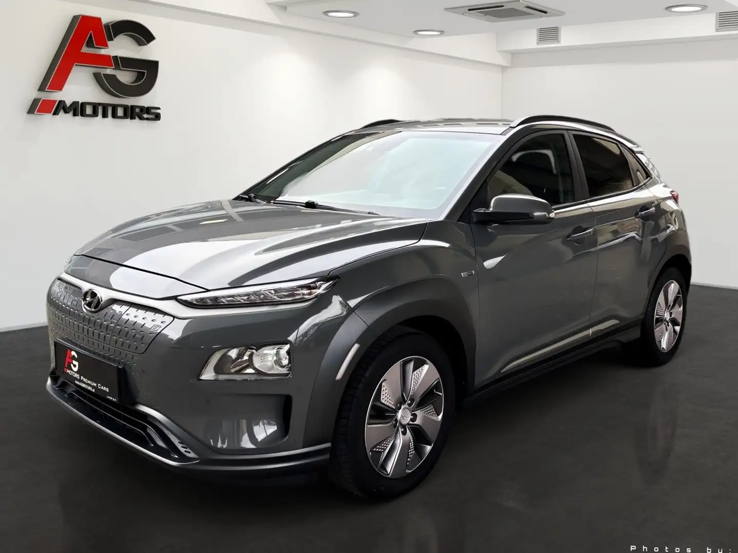 Hyundai KONA 64kWh Level 4/Navi/Kamera/SHZ/1.Besitz Grau - 1
