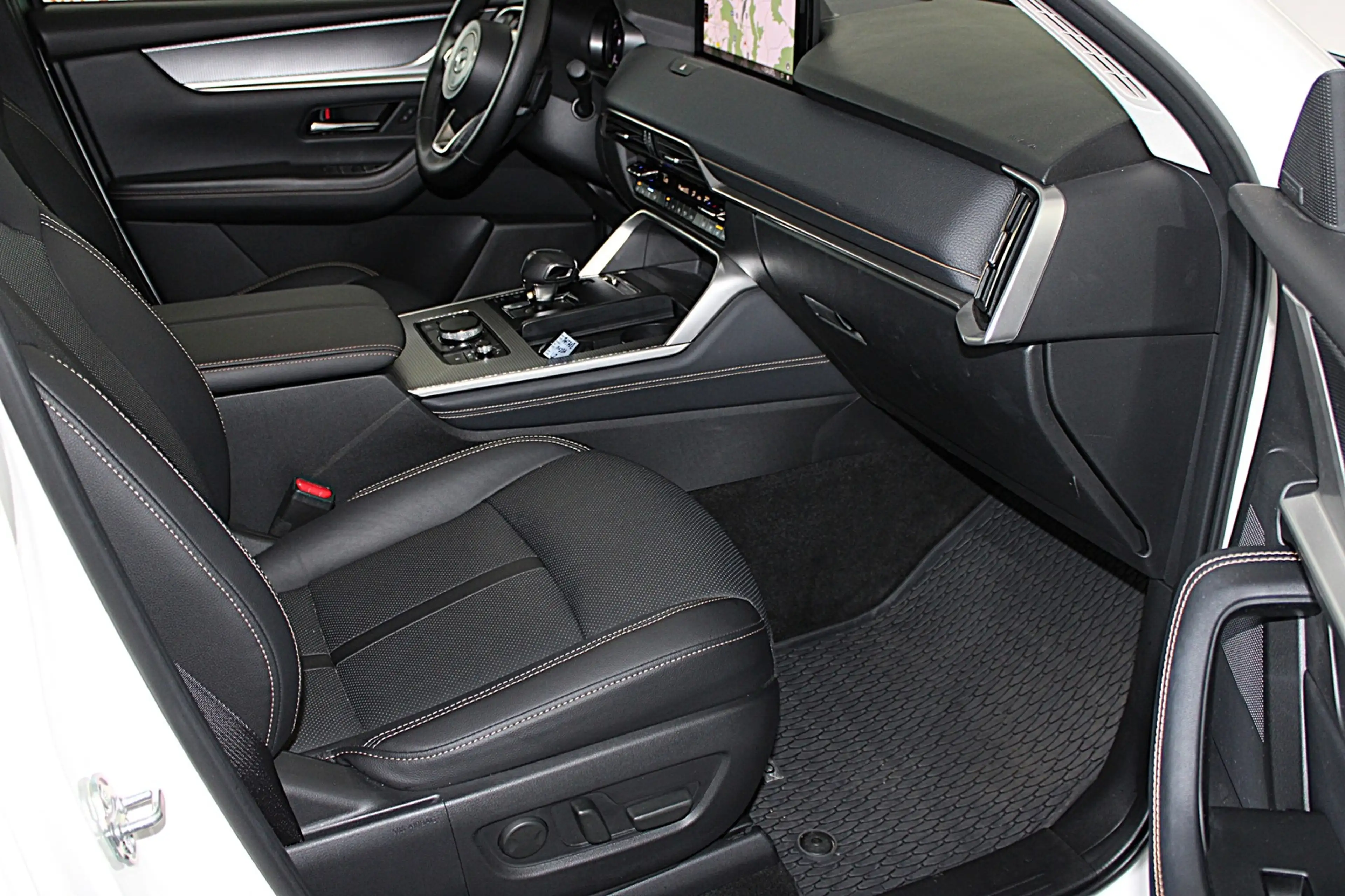 Mazda CX-60 2.5 HOMURA 4x4 Aut. Leder/Navi/360/LED/Acc — photo 13