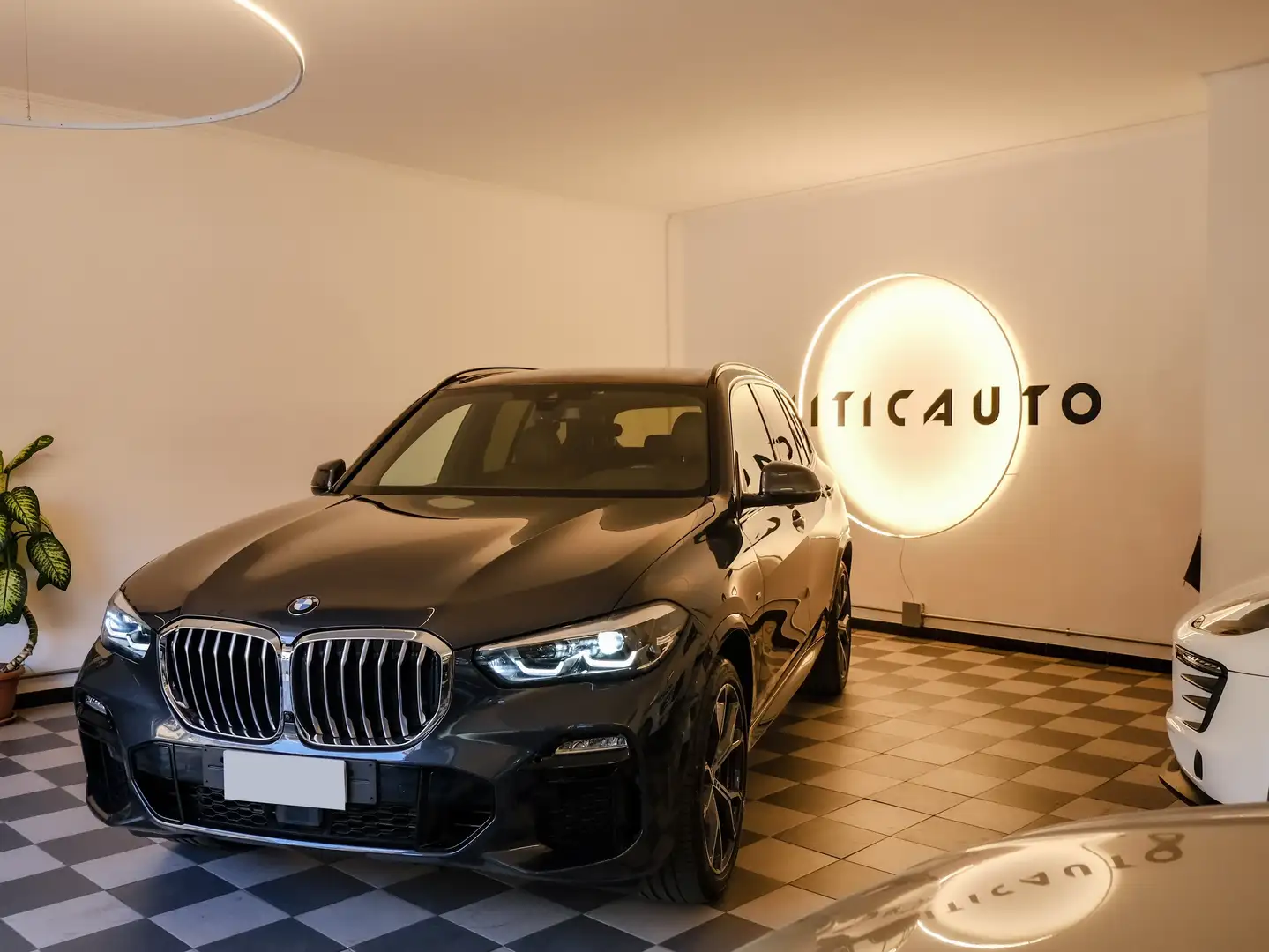 BMW X5 xdrive30d Msport aut UNICO PROPRIETARIO Сірий - 2