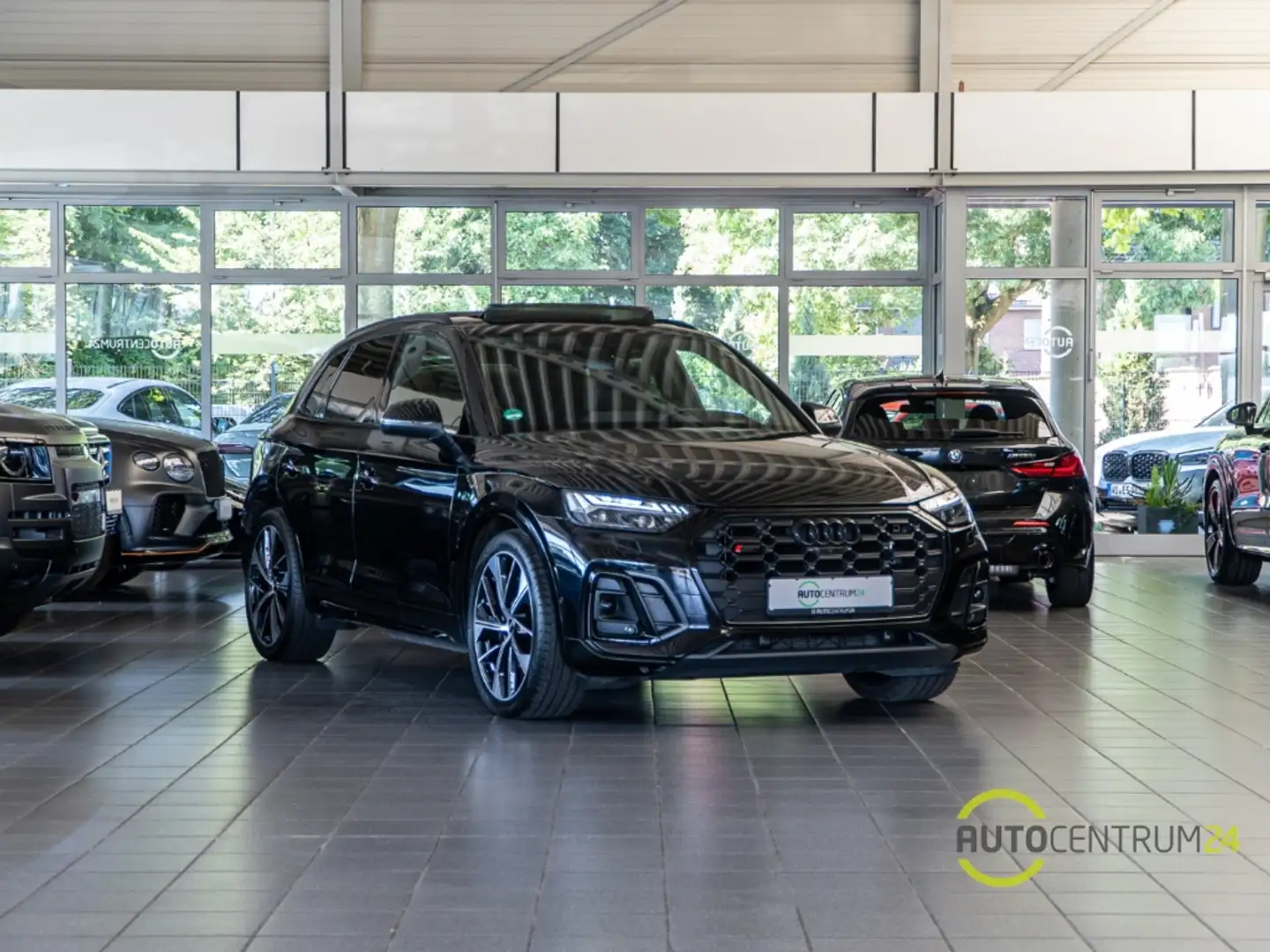 Audi SQ5 Pano AHK Memo HUD B&O Standheizung Matrix Schwarz - 1