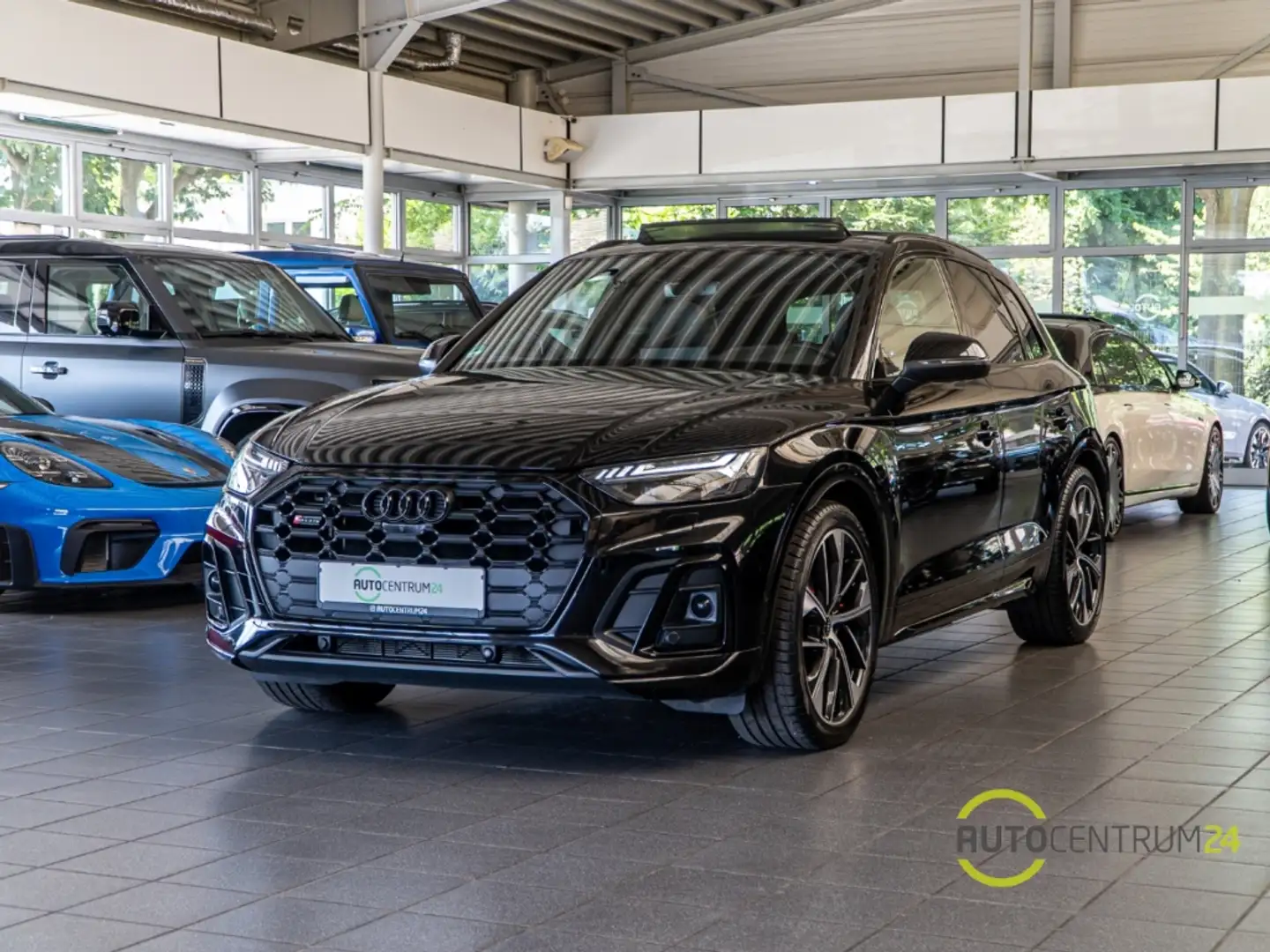 Audi SQ5 Pano AHK Memo HUD B&O Standheizung Matrix Schwarz - 2