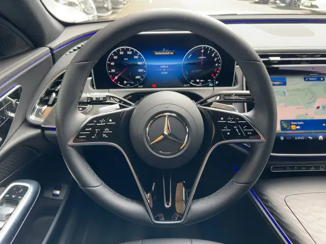 Mercedes-Benz E 300 de 4M T All-Terrain NP: 91.297 AHV HEAD UP Ansicht 11
