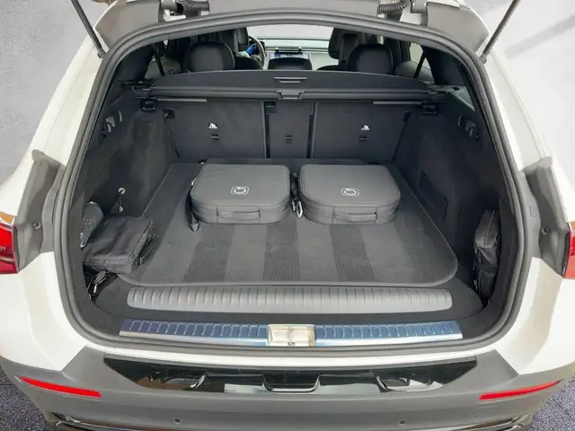 Mercedes-Benz E 300 de 4M T All-Terrain NP: 91.297 AHV HEAD UP Ansicht 7