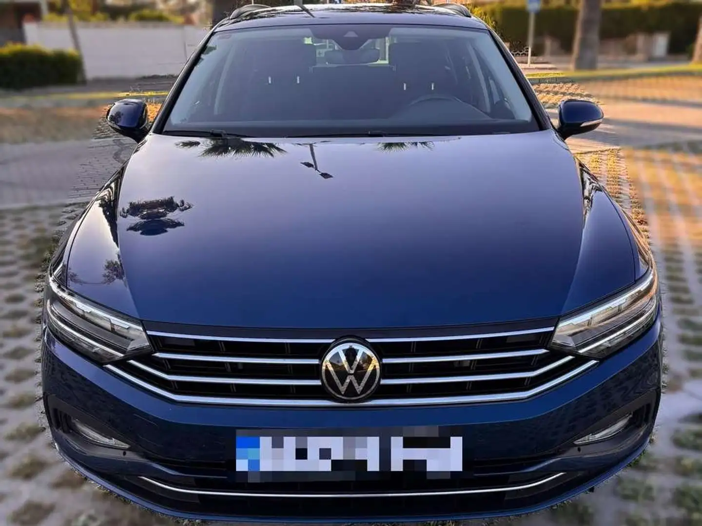 Volkswagen Passat Variant 2.0TDI EVO Executive DGS7 110kW Azul - 1