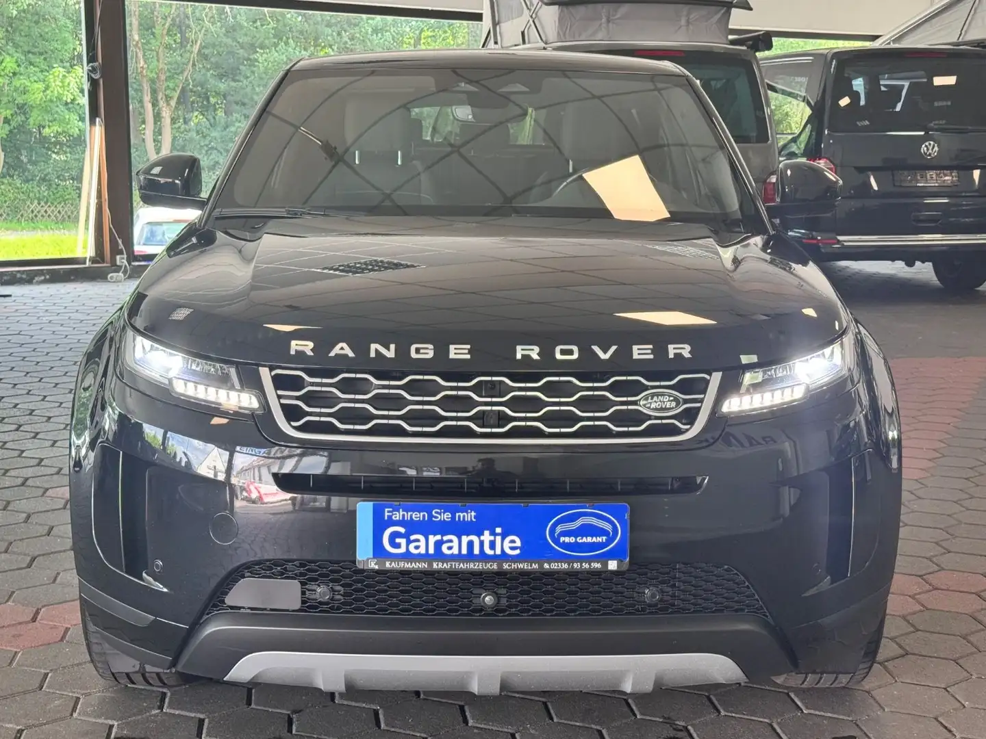 Land Rover Range Rover Evoque S*Navi*Carplay*360°AHK*1-Hand Schwarz - 2