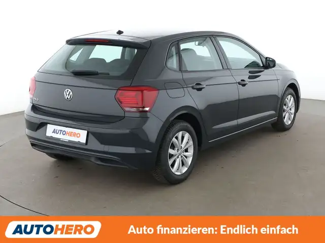 Volkswagen Polo view 6