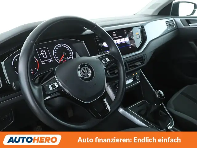 Volkswagen Polo view 11