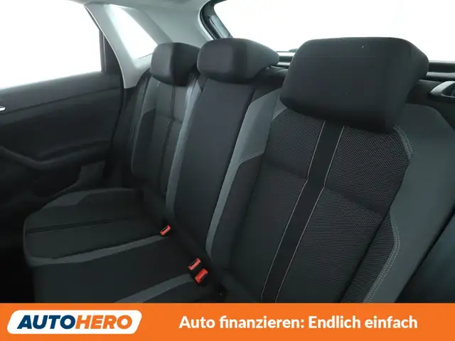 Volkswagen Polo view 14