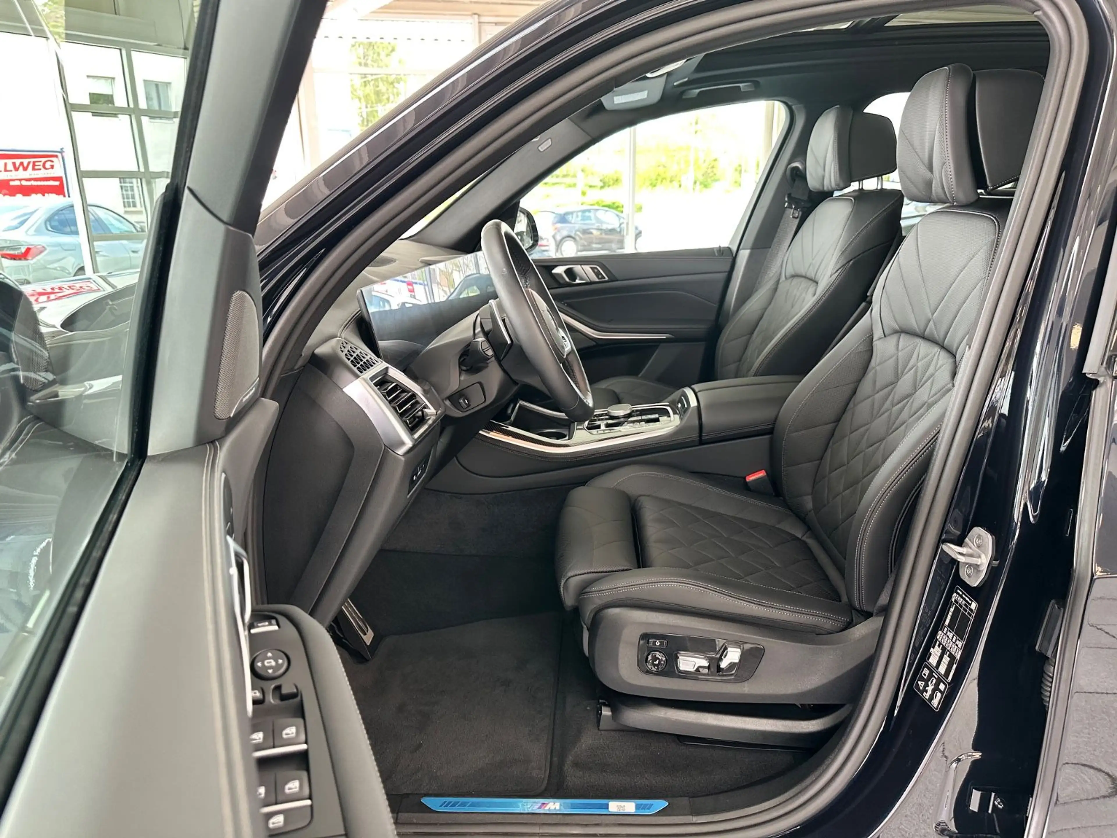 BMW X5 30d xDrive M Sportpaket LED/HUD/360°/AHK/PANO — photo 7