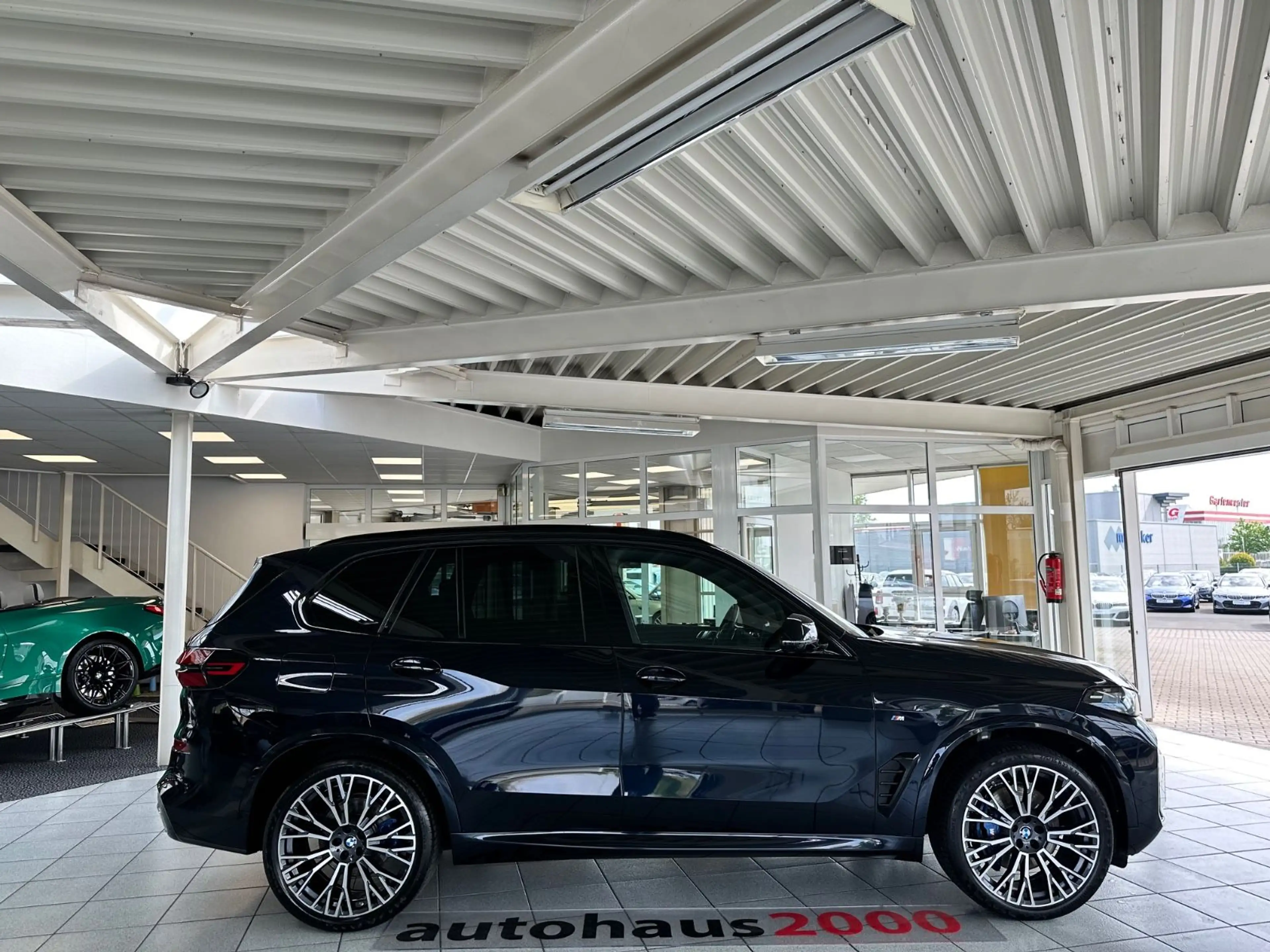 BMW X5 30d xDrive M Sportpaket LED/HUD/360°/AHK/PANO — photo 2