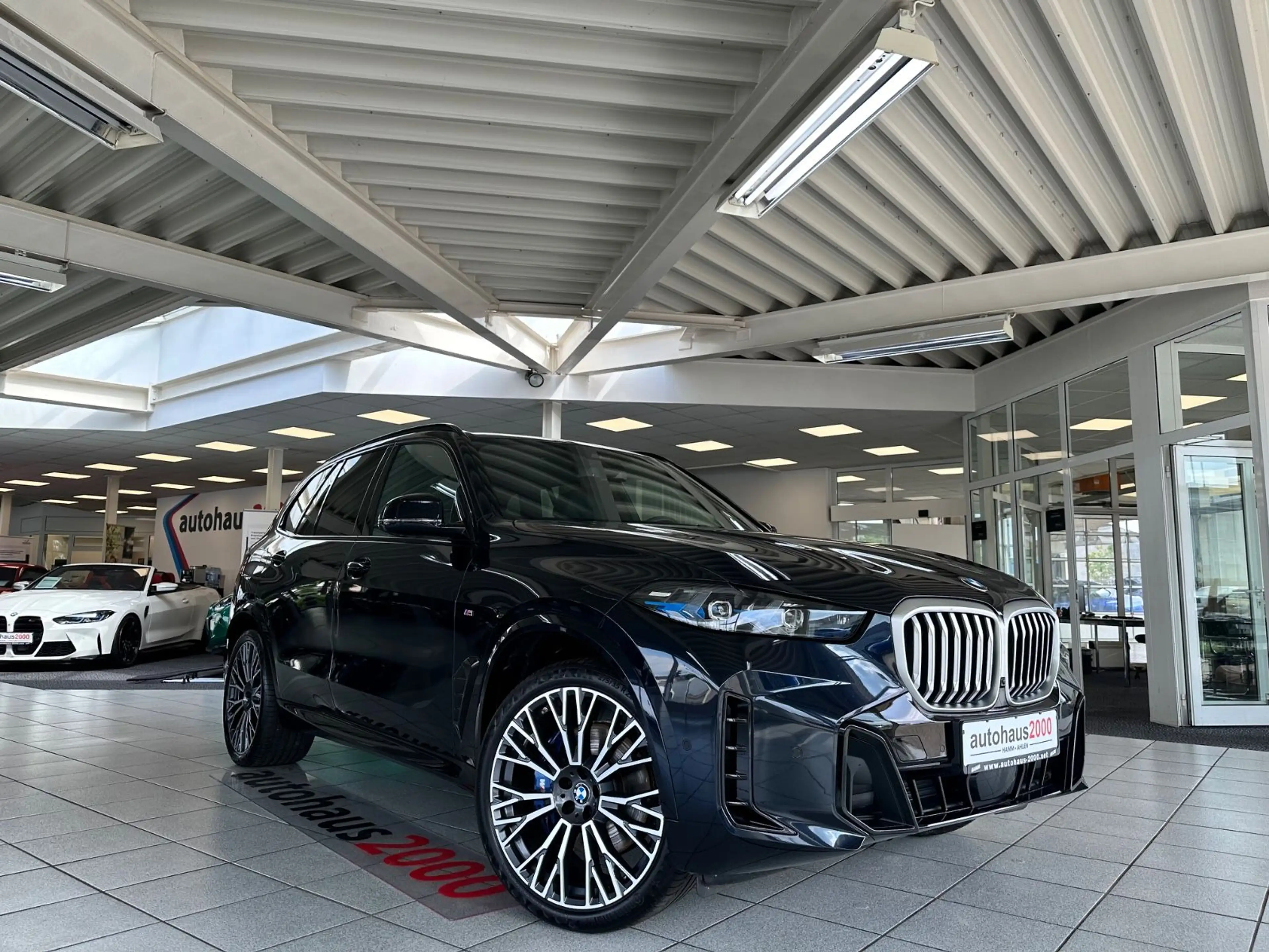 BMW X5 30d xDrive M Sportpaket LED/HUD/360°/AHK/PANO