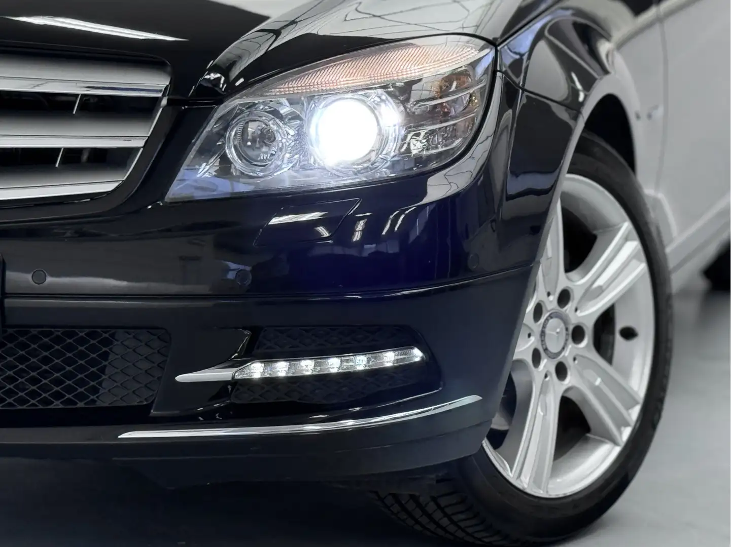 Mercedes-Benz C 200 CGI BlueEFFICIENCY 184hp, 2010 Noir - 2