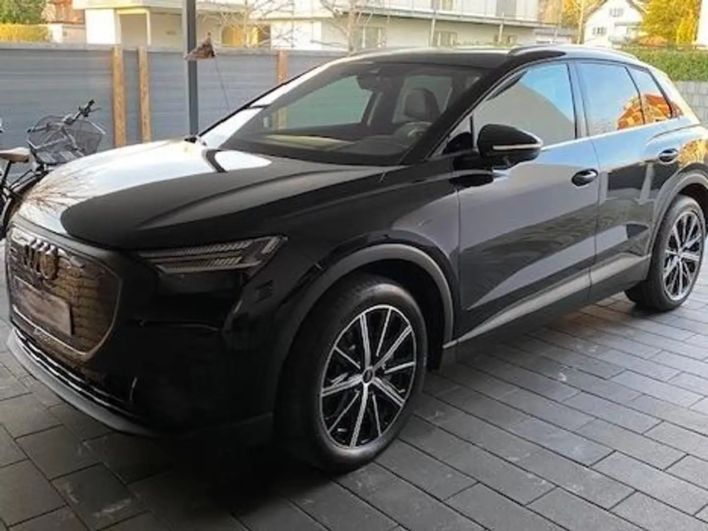 Audi Q4 e-tron Q4 45 e-tron quattro 210kW 82kWh Business Business - 1