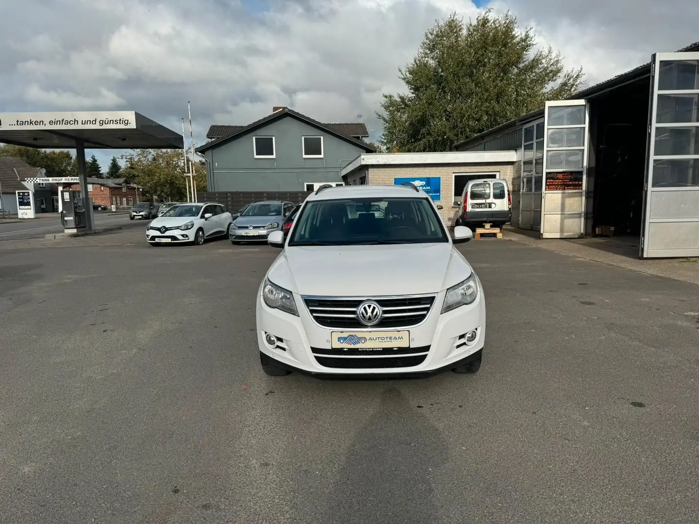 Volkswagen Tiguan 4Motion 2,0TDI AUTOMATIK/TÜV/KLIMA Bianco - 2