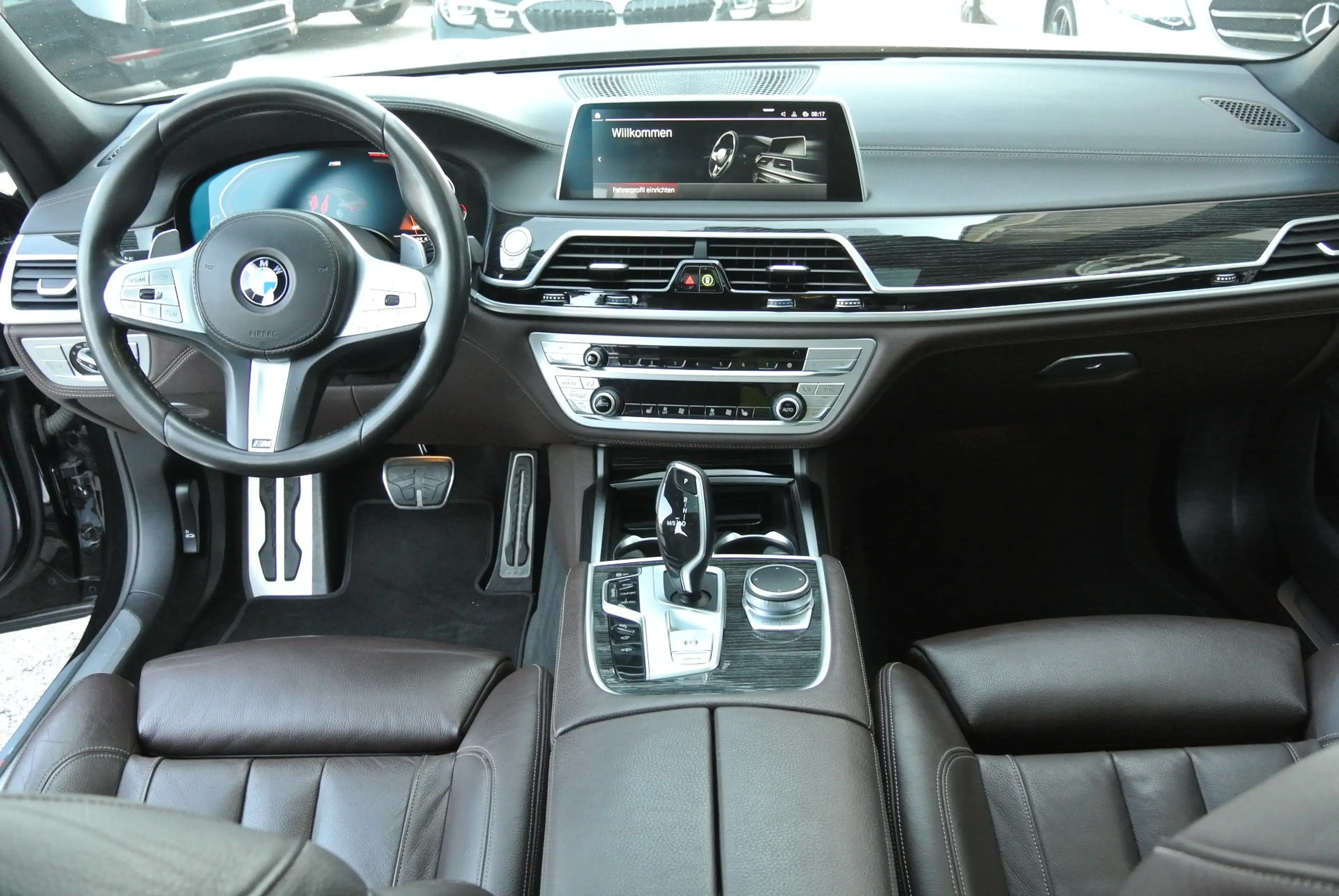 BMW 740 d xDrive Aut. ** M-Paket * LEDER * SD * HUD * — photo 5