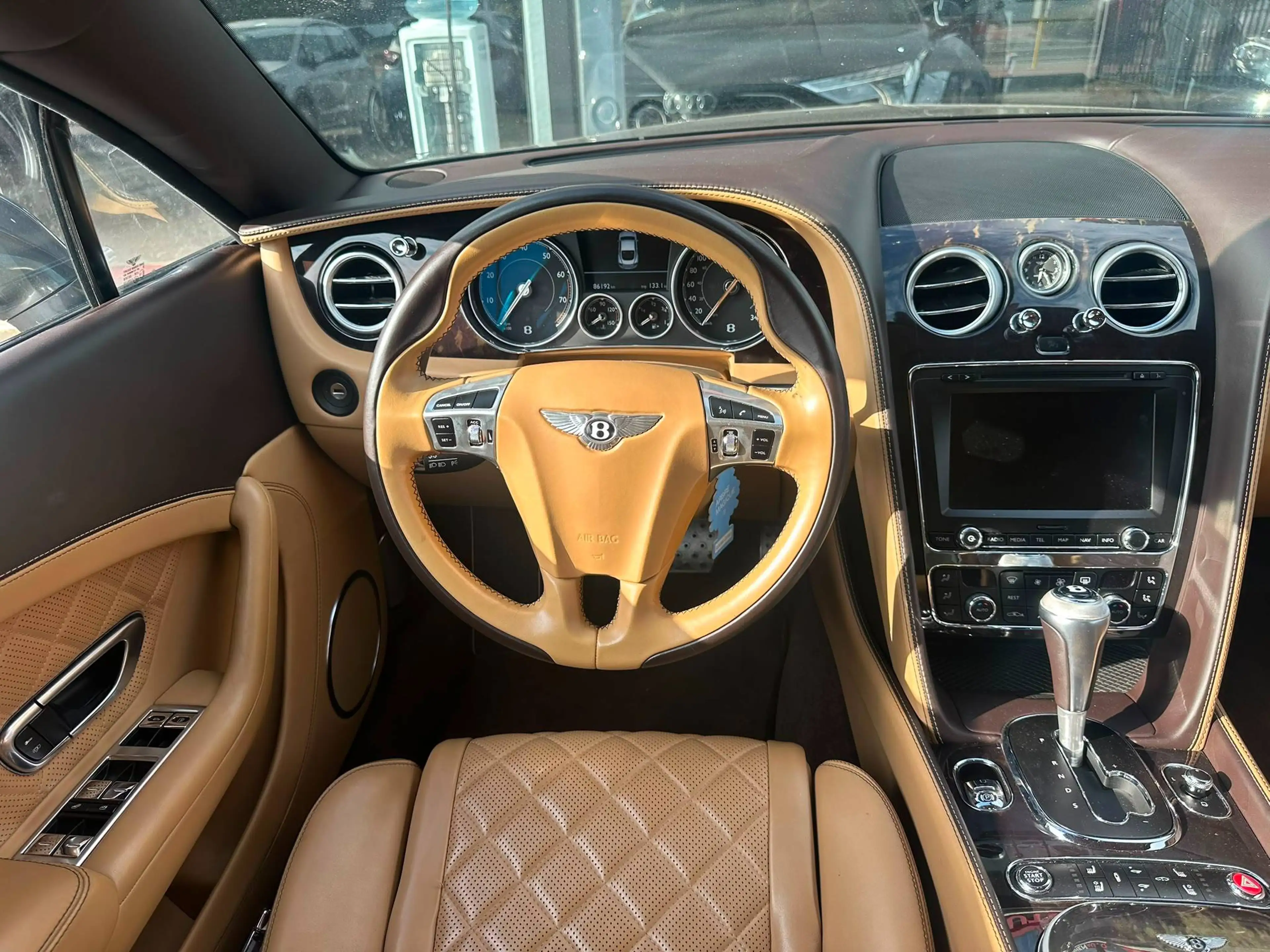 Bentley Continental GT 4.0 BiTurbo V8 S/CUIR/CAMERA/SIEGE FULL/START AND STOP/GARANTIE 12 MOIS — photo 12