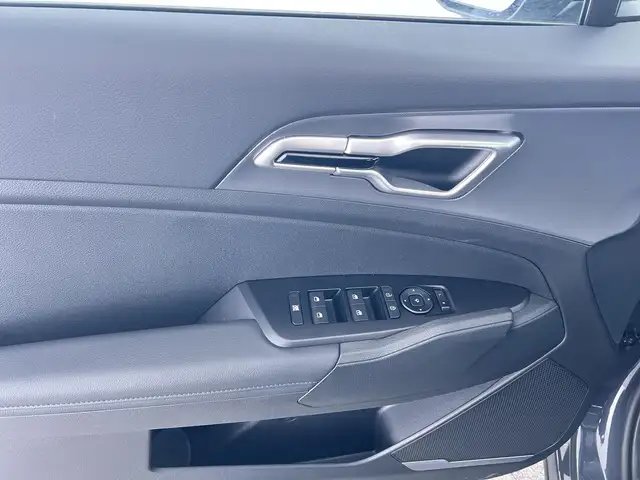 Kia Sportage view 12